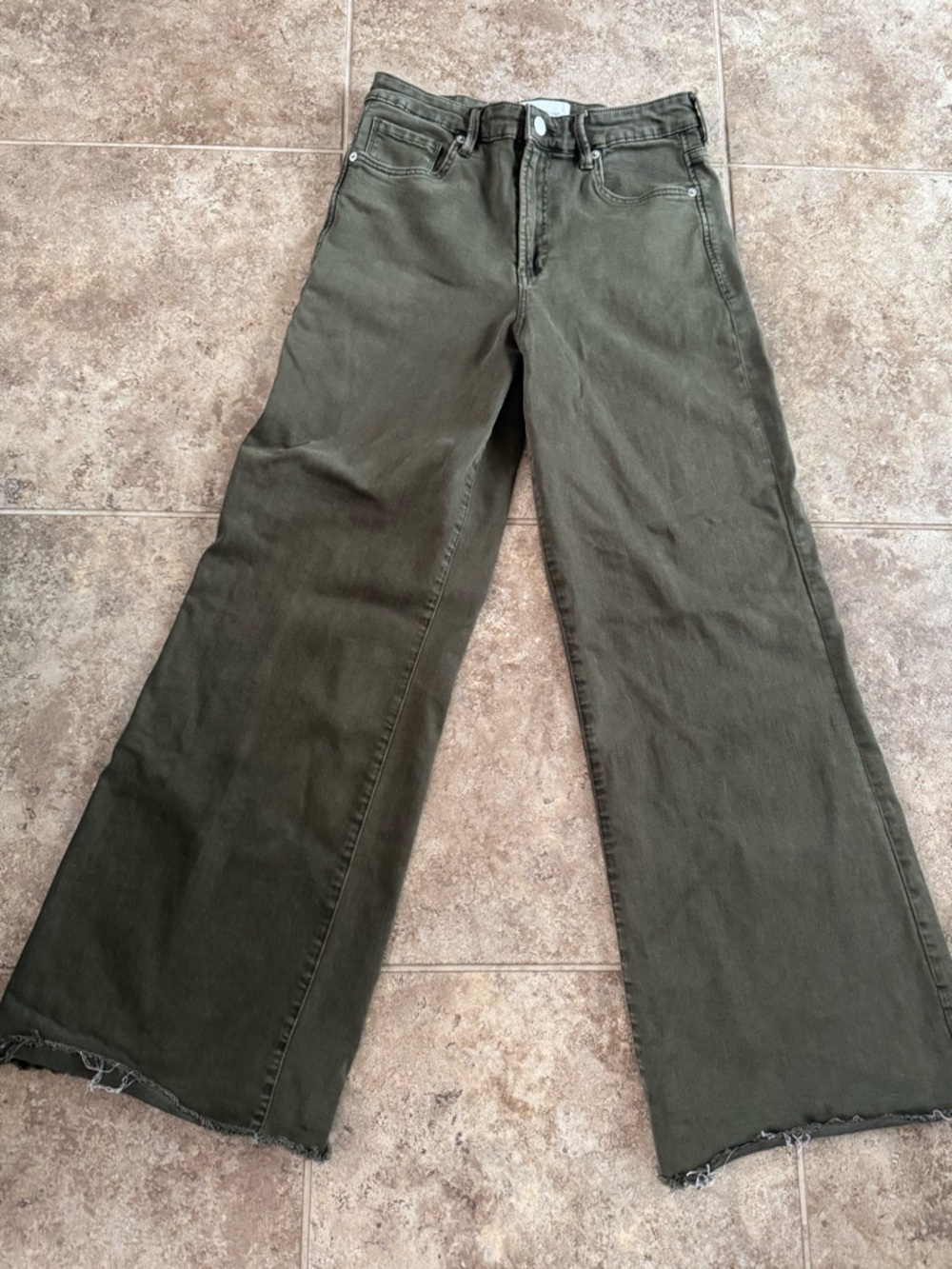 E women’s dear John Fiona Olive Wide-Leg Raw Hem Jeans